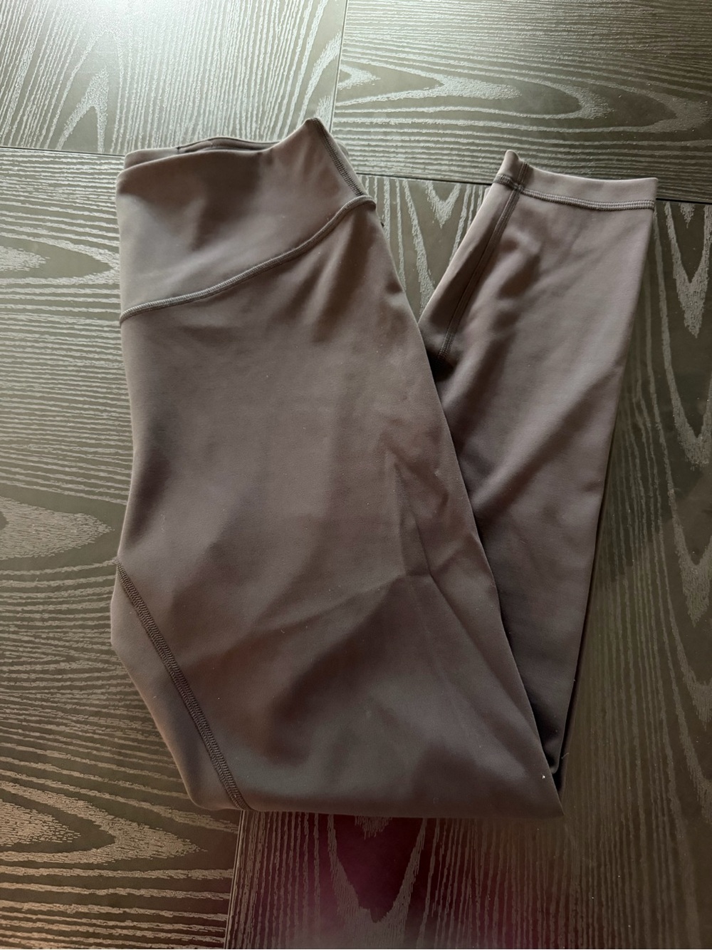 Lululemon Black Wunder Under Smooth Cover 25" Size 8